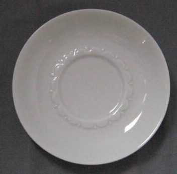 Rosenthal Anna Weiss - Pearl China: Kaffee-Untertasse 14 cm Rosenthal Anna Weiss - Pearl China: Kaffee-Untertasse 14 cm