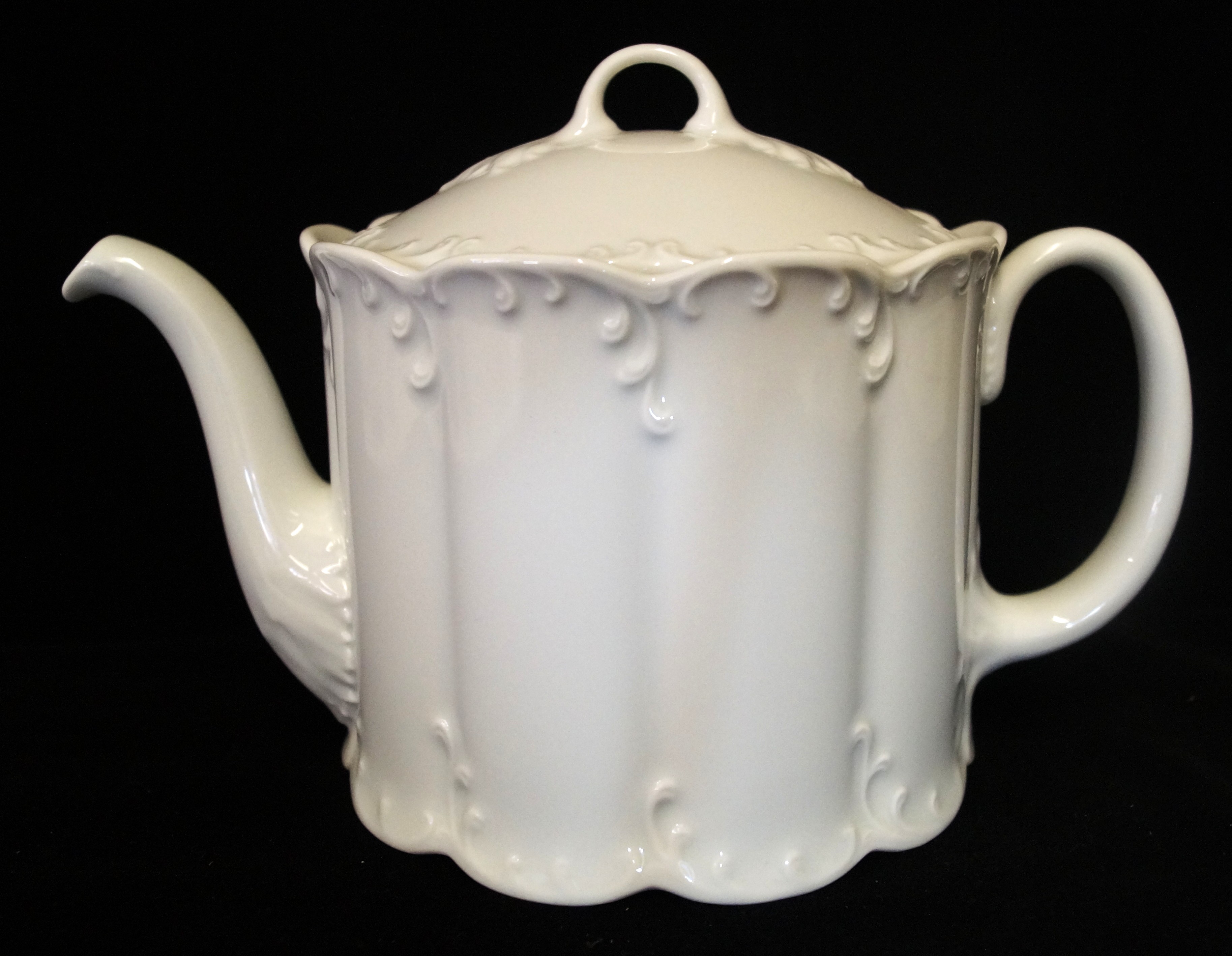Rosenthal Monbijou Weiss - Weiß: Teekanne für 6 Personen 0,95 ltr.